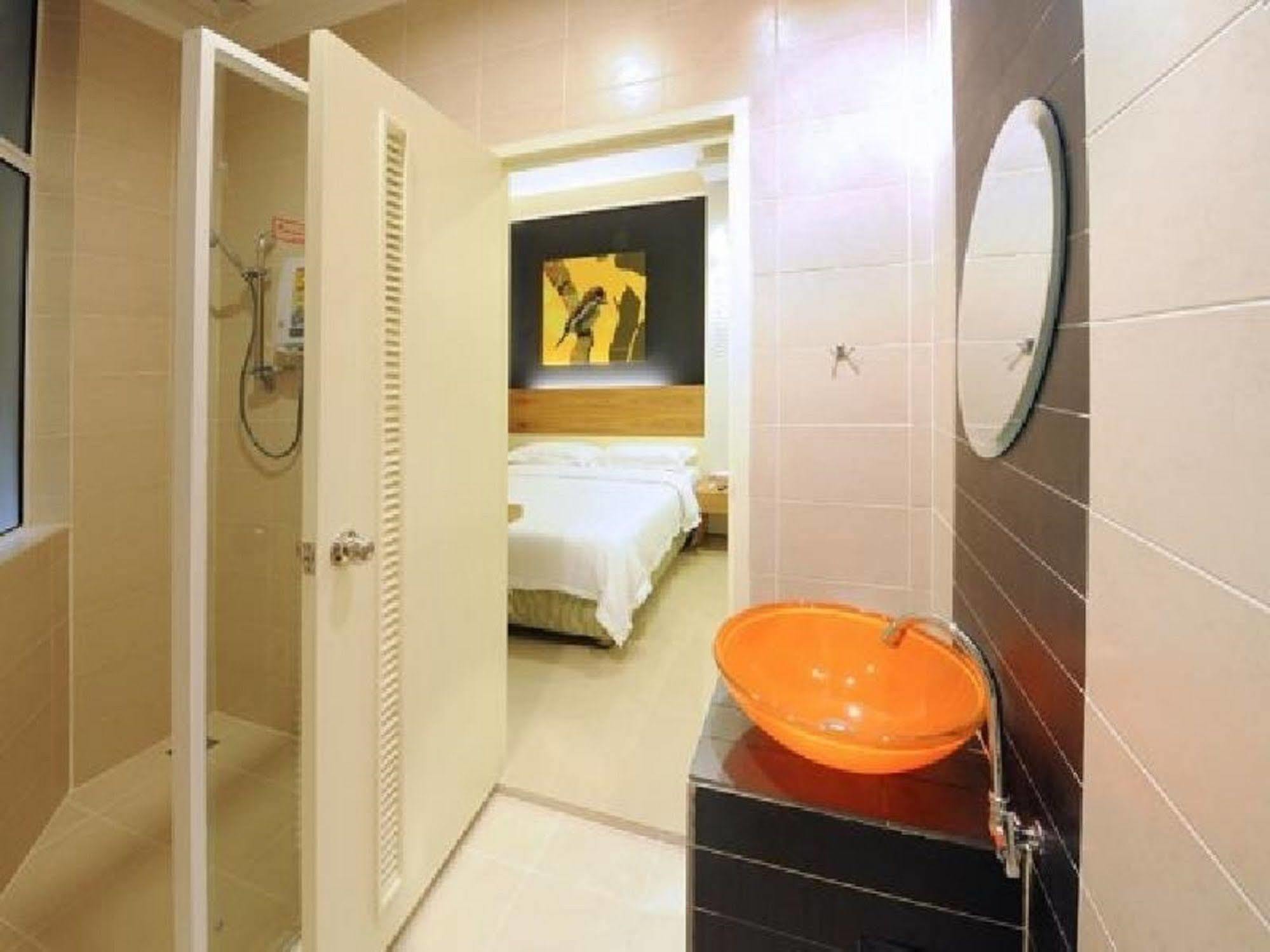 קוטה קינבלו Kk Suites Hotel מראה חיצוני תמונה
